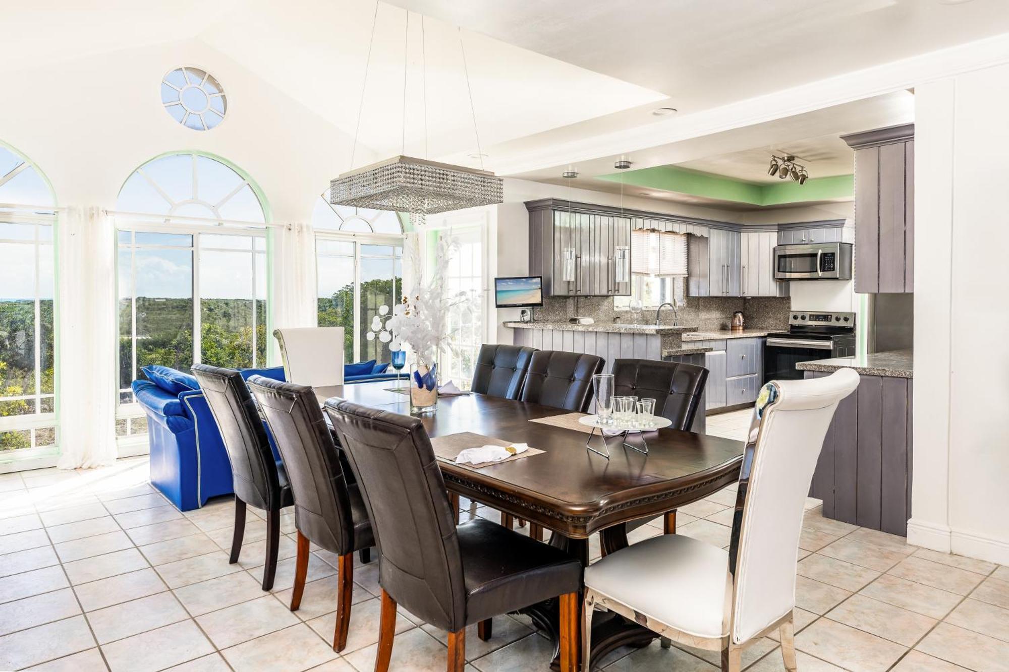 Waterside Home, Shaded Whirlpool Spa, Outdoor Dining, Smart Tv, Amazon Prime Five Cays Settlement エクステリア 写真